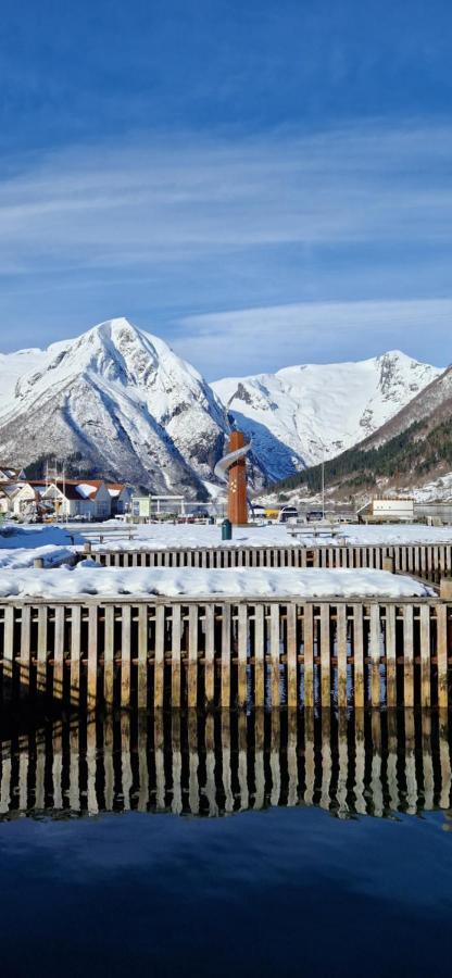 Frydenlund Villa Balestrand Buitenkant foto